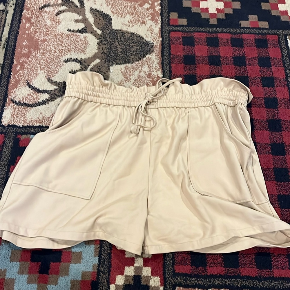 Womens Worthington shorts